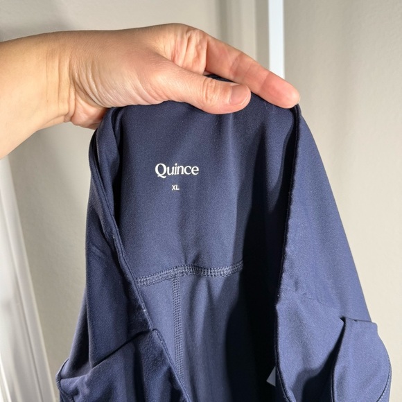 Quince Ultra-Form High-Rise Crossover Flared Pants Navy Size XL 32” inseam - Picture 3 of 4